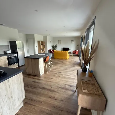 Holiday home Maison Cosy Proche Moulins *